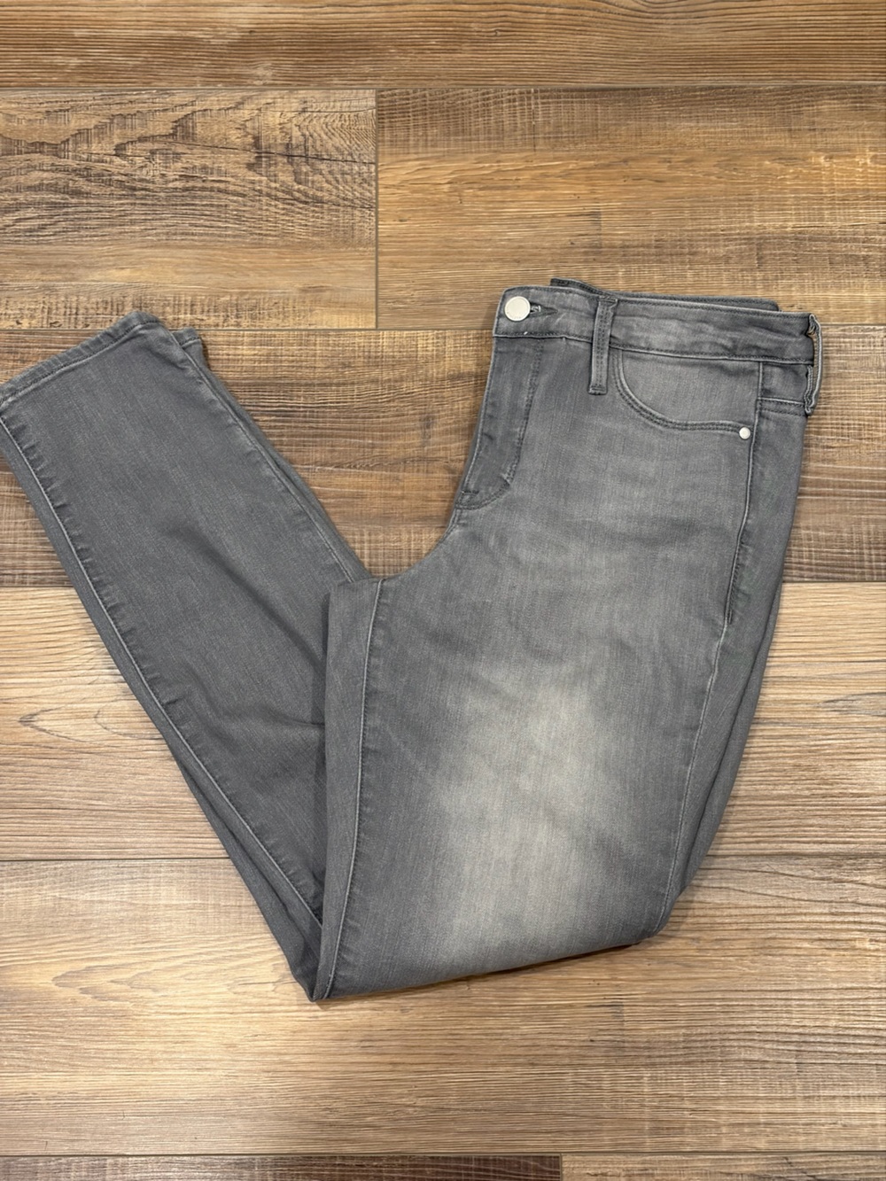 Athleta Sculptek Skinny straight Jeans Women Sz 4 Gray Wash Stretch Mid Rise EUC